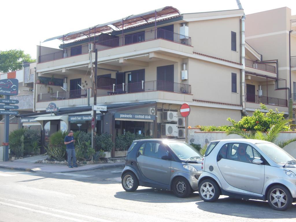 La Sirena 3*