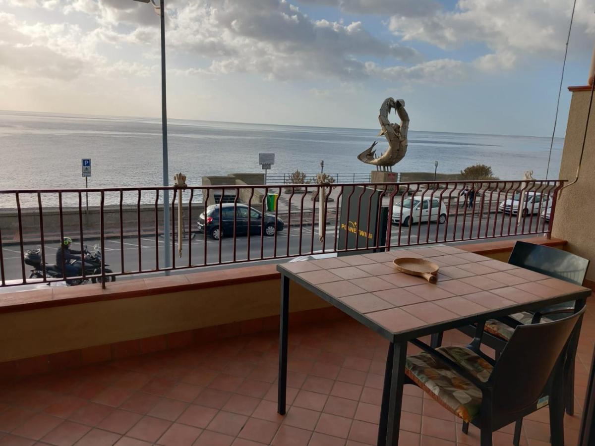 La Sirena 3*