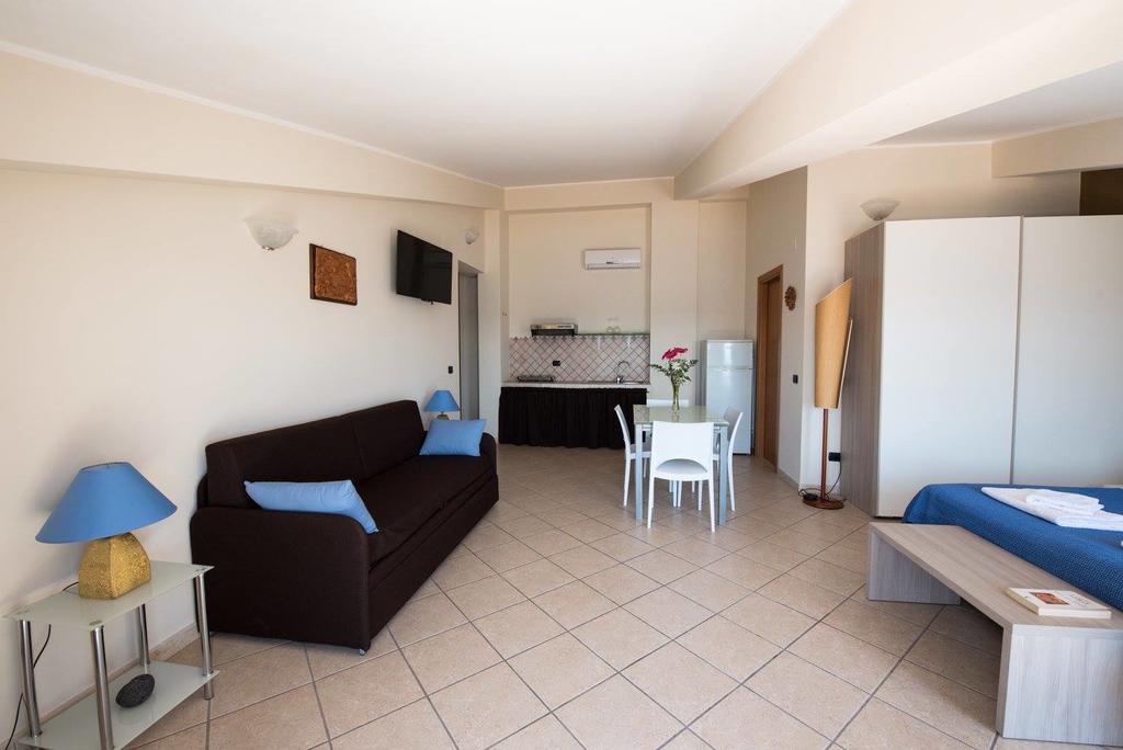 Bed & Breakfast La Sirena Santa Teresa Di Riva